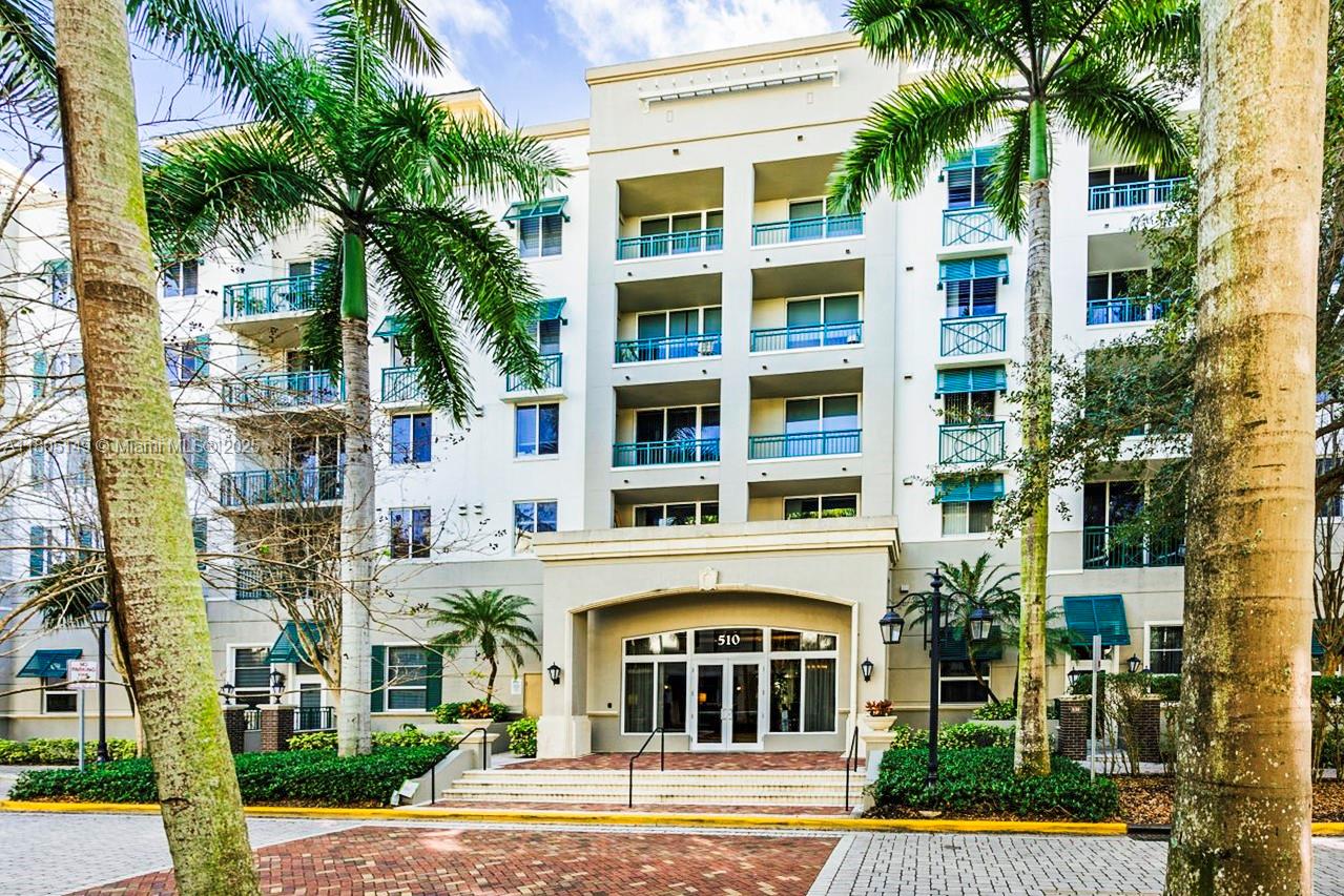 VERANDA CONDO - Residential