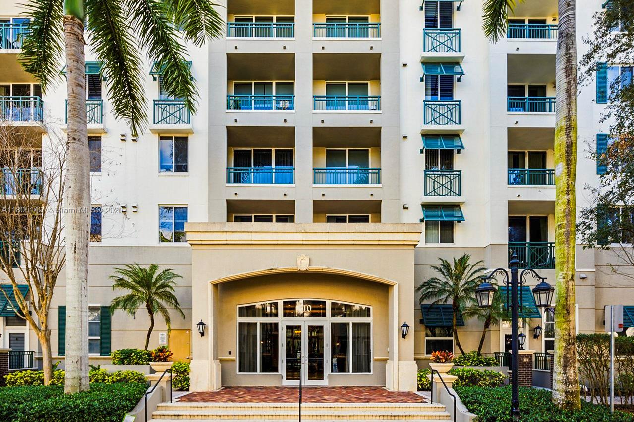 VERANDA CONDO - Residential