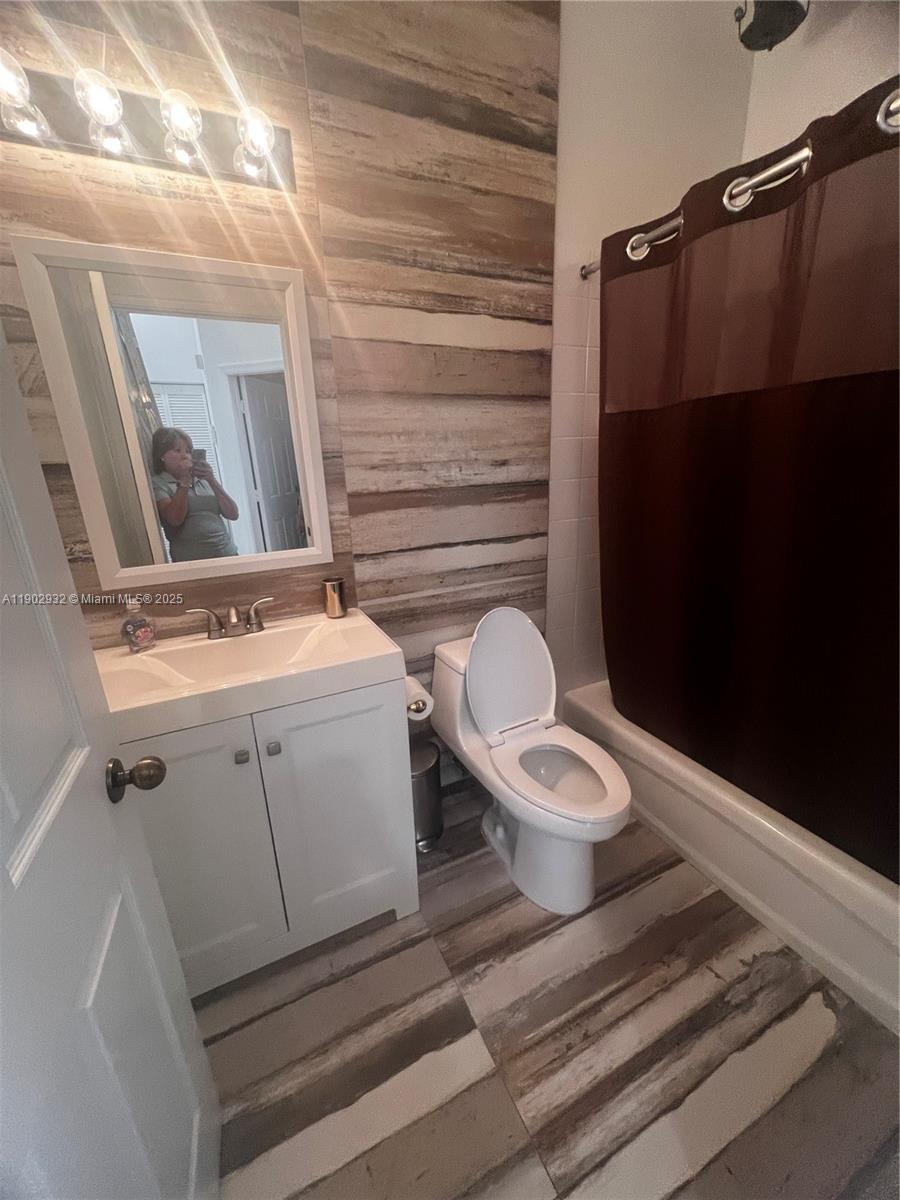 SECTOR 2- PARCELS 21B 22 - Residential