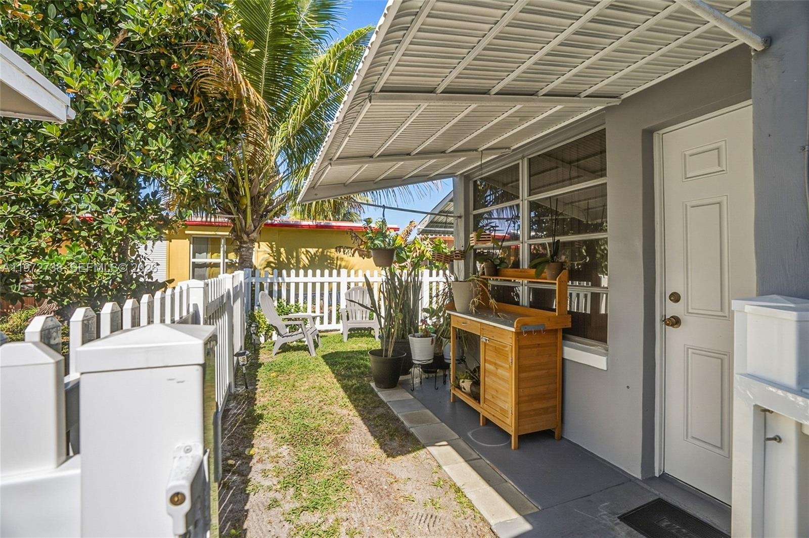 MAINLANDS OF TAMARAC LAKE - Residential