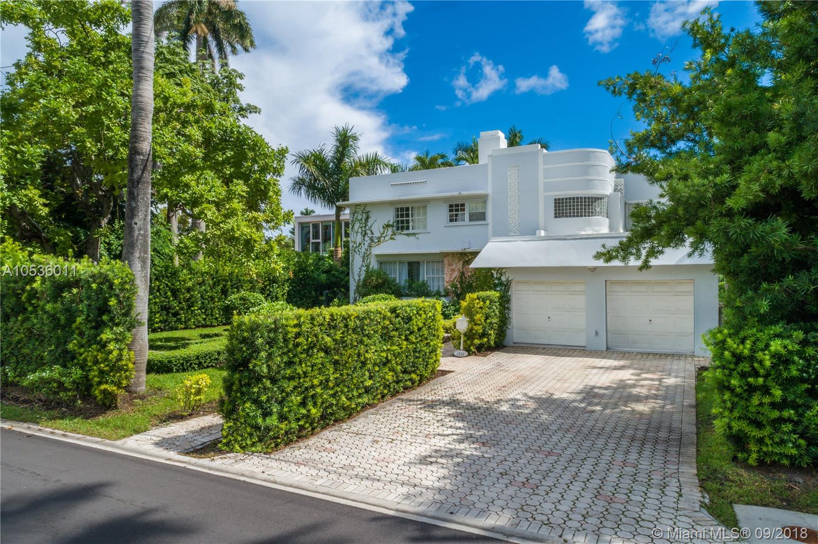 SUNSET ISLANDS-ISLAND NO - Residential