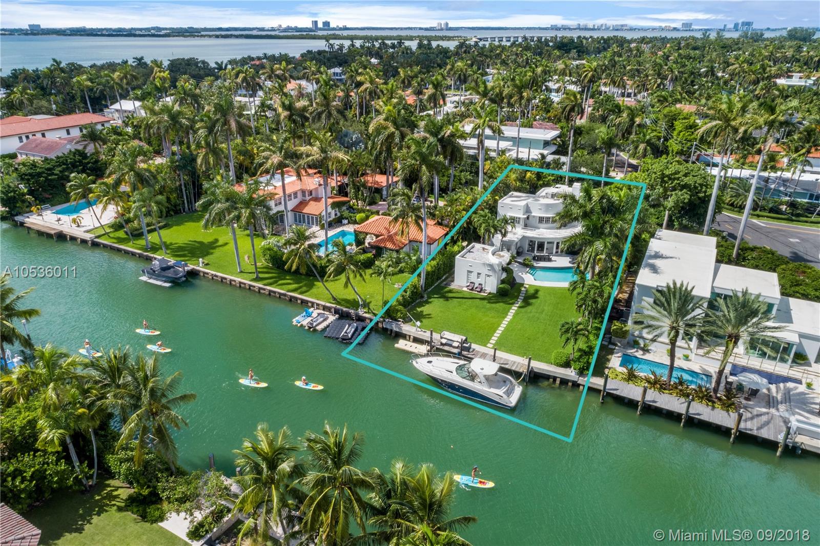 SUNSET ISLANDS-ISLAND NO - Residential