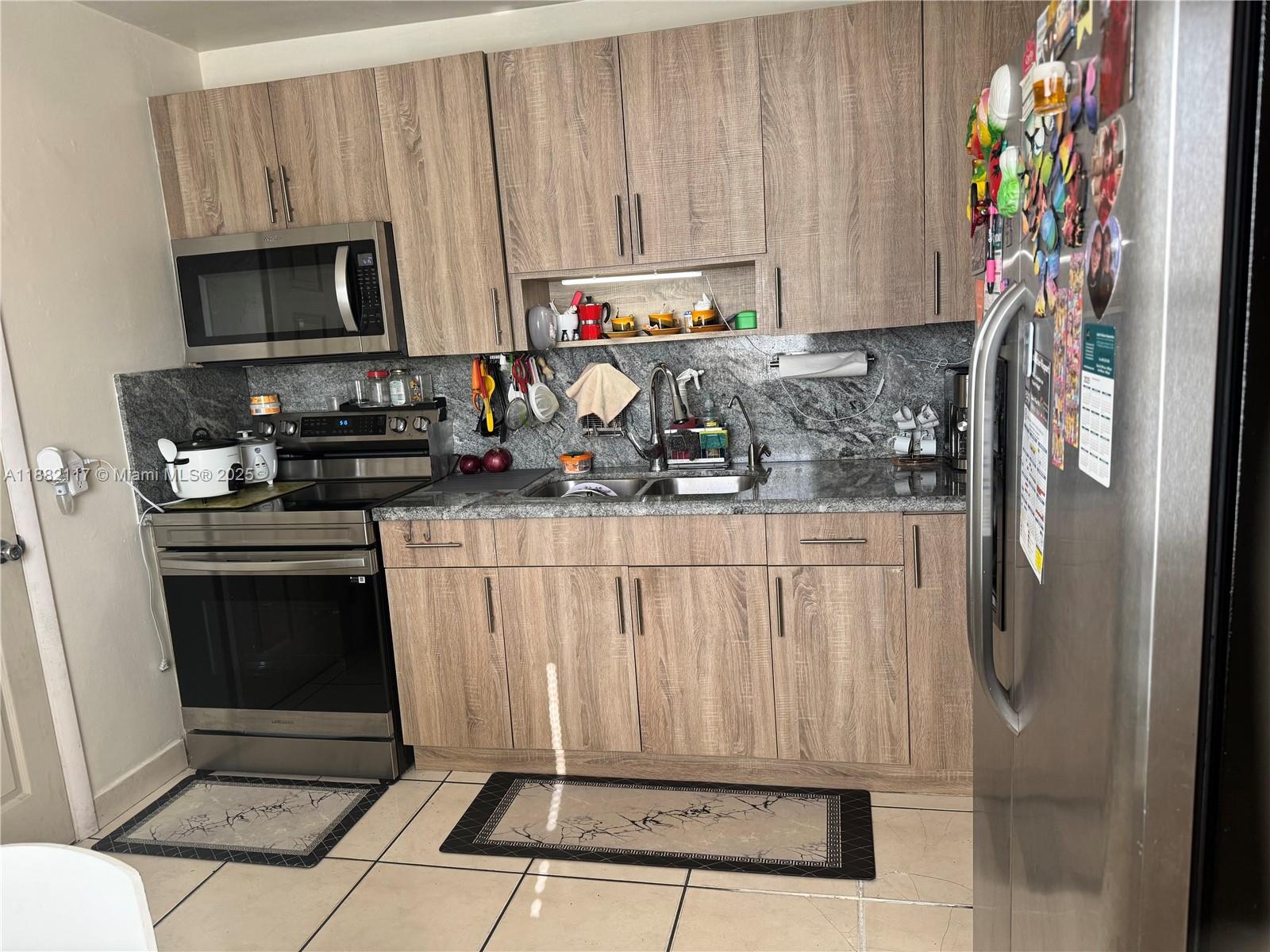 OLYMPIC HEIGHTS - Residential