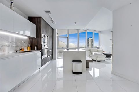 851 NE 1 Ave 1202 Miami FL 33132