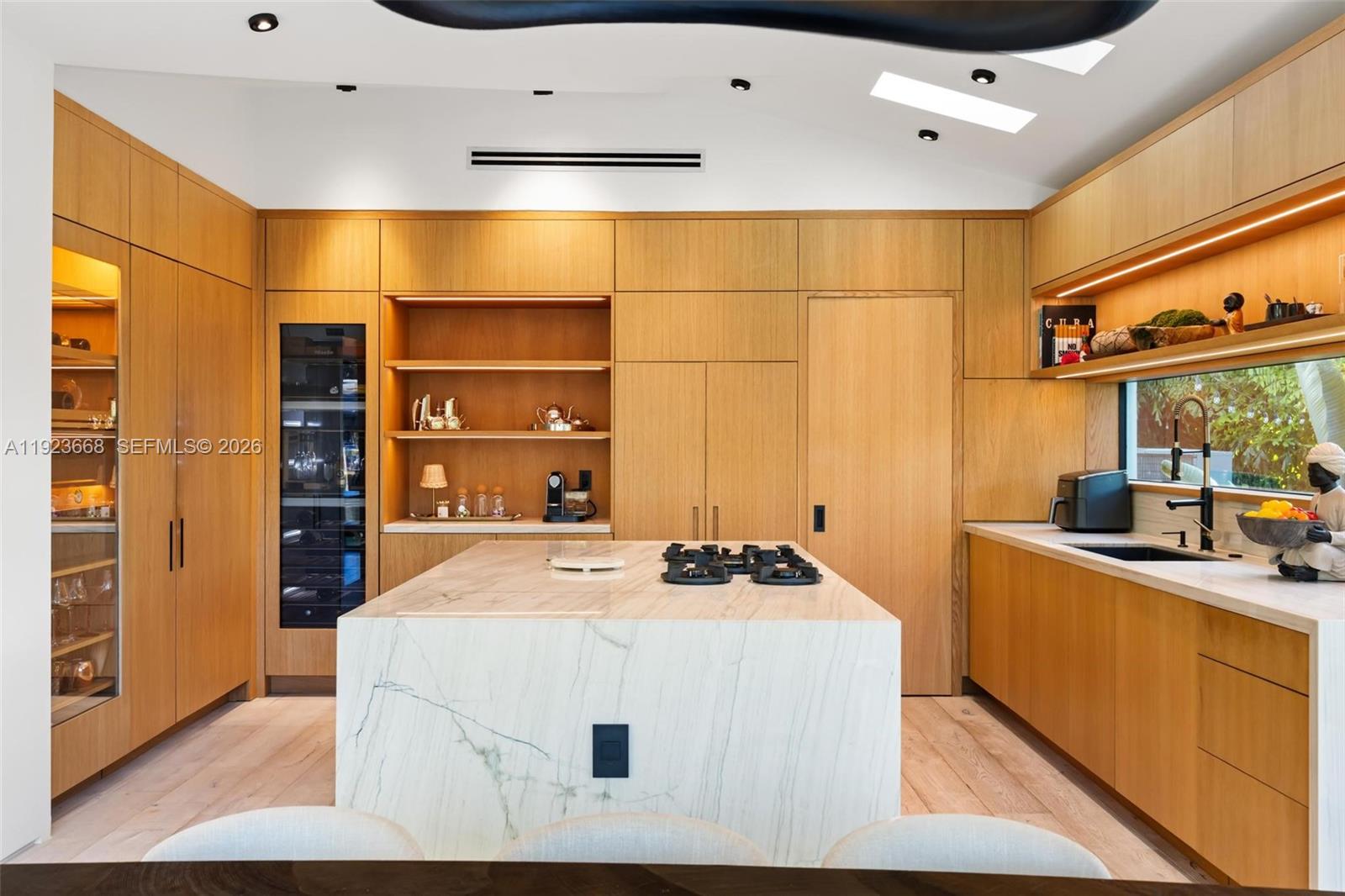 NEW BELLE MEADE SUB - Residential