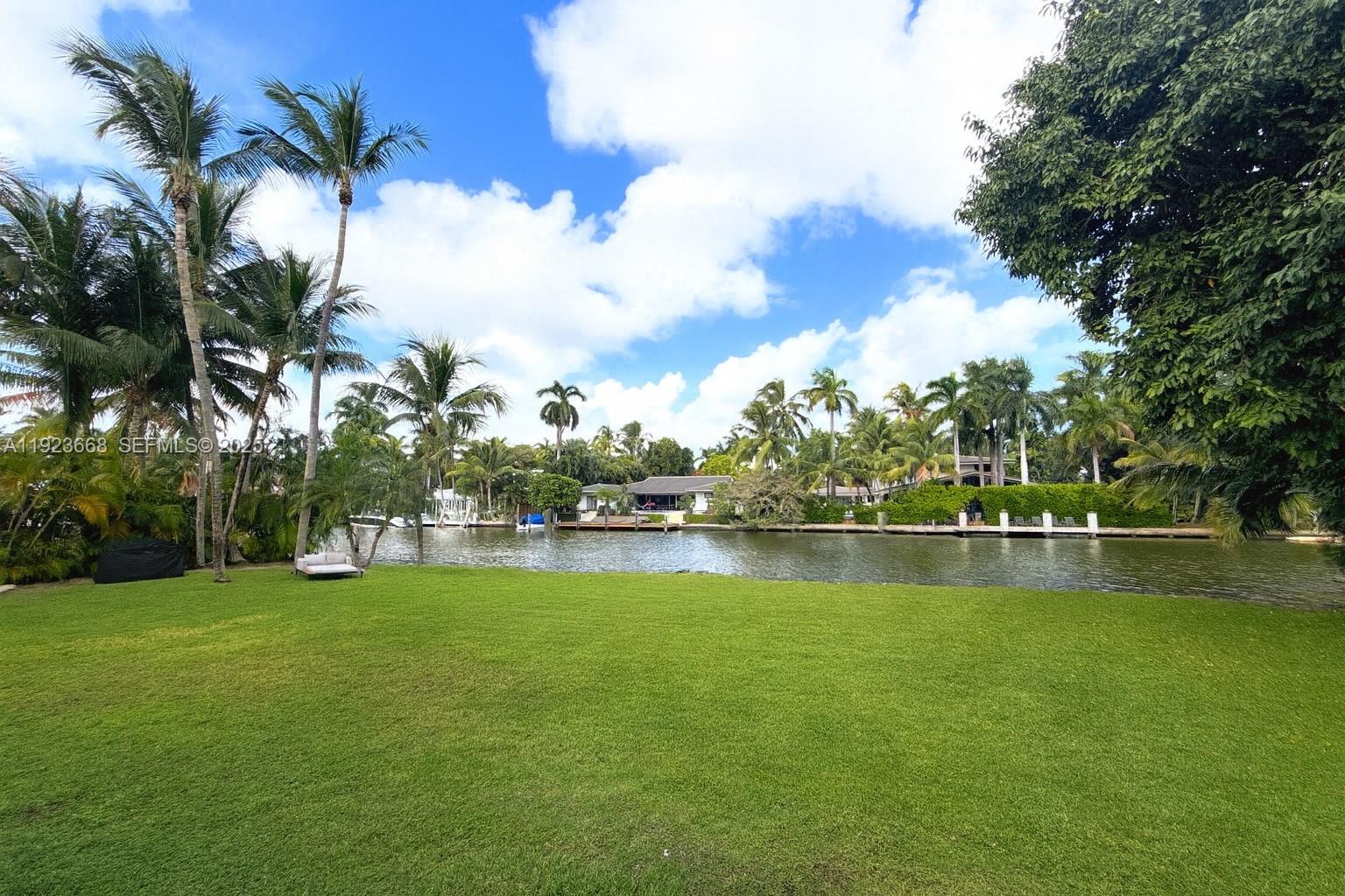 NEW BELLE MEADE SUB - Residential