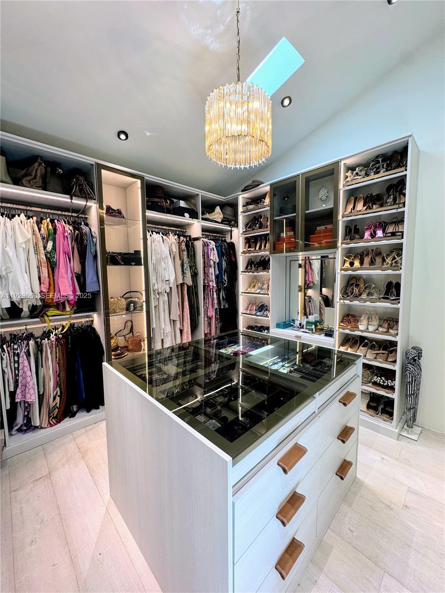 NEW BELLE MEADE SUB - Residential