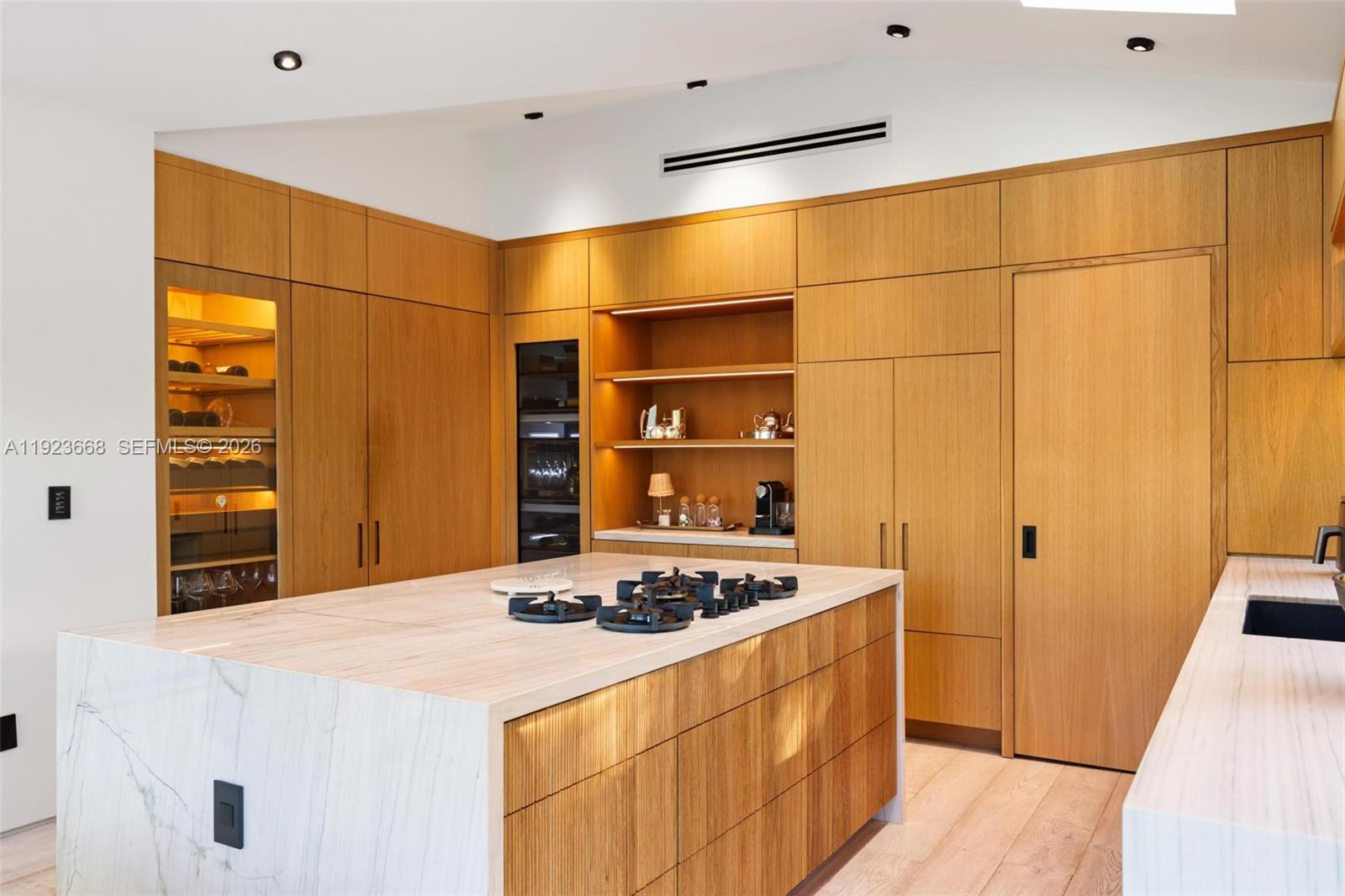 NEW BELLE MEADE SUB - Residential