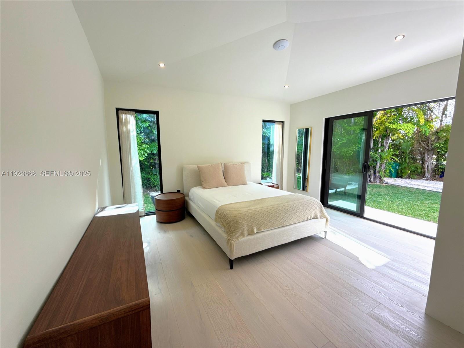 NEW BELLE MEADE SUB - Residential