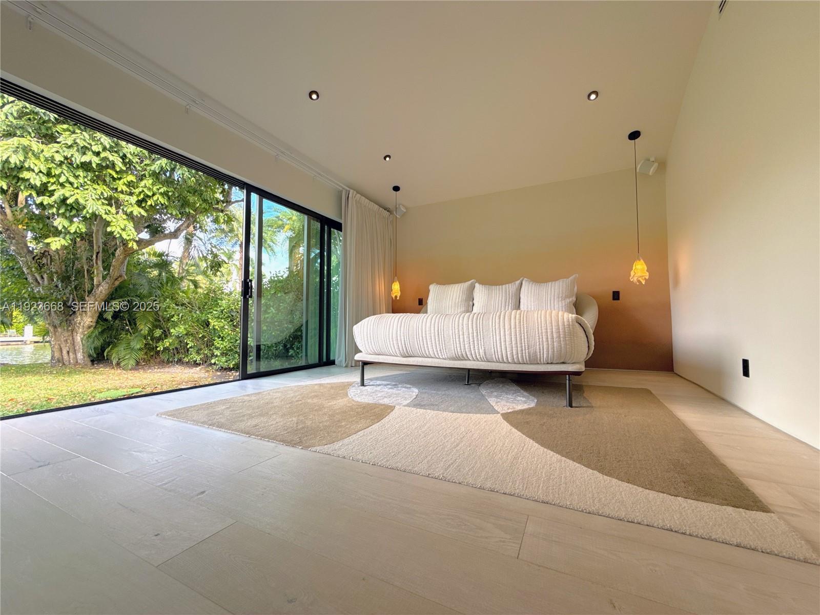 NEW BELLE MEADE SUB - Residential