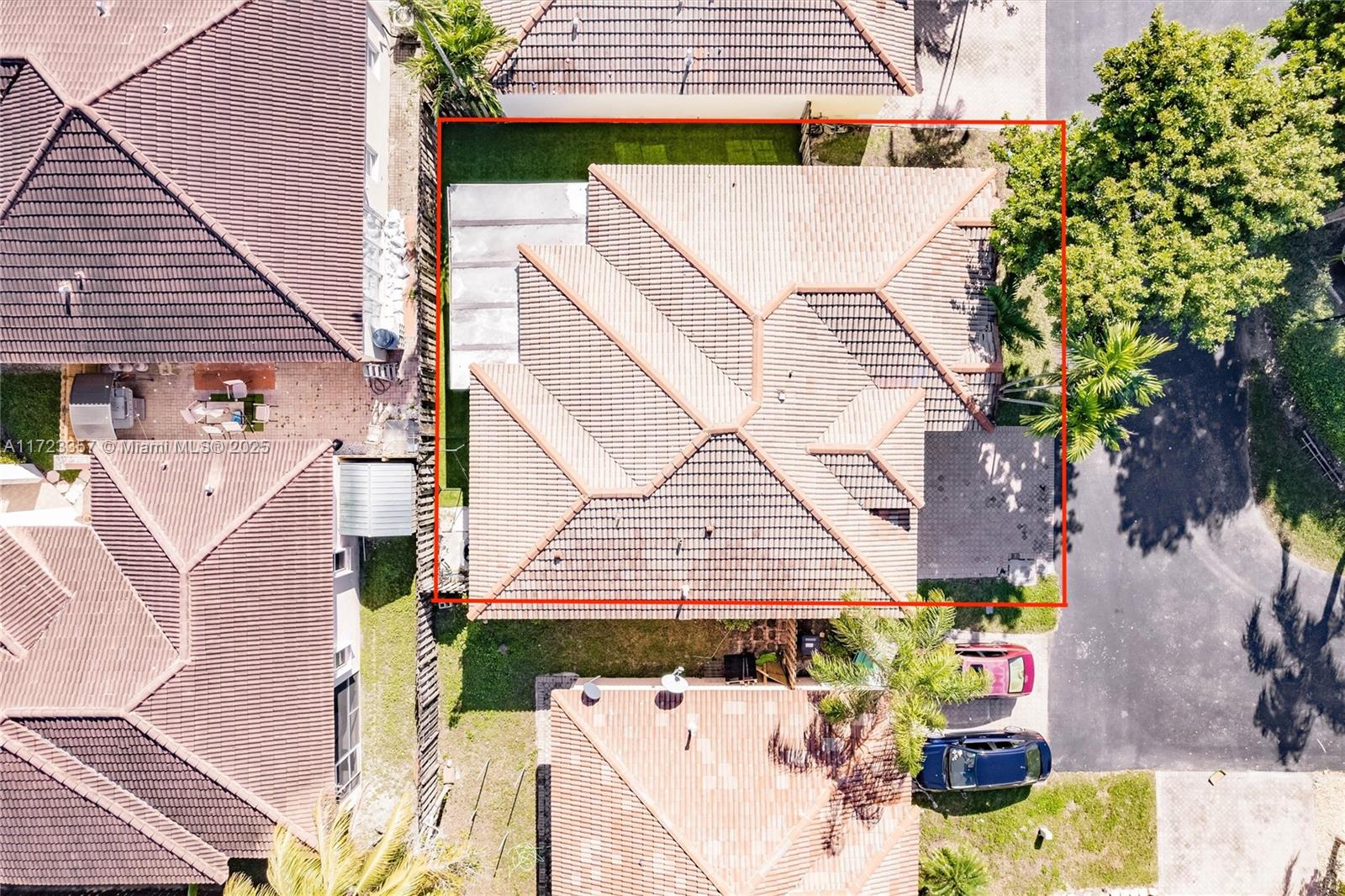 LAKES BY THE BAY SEC 8 - Residential