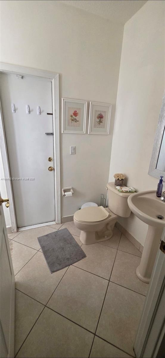 CRESTVIEW LAKES 1ST ADDN - Residential