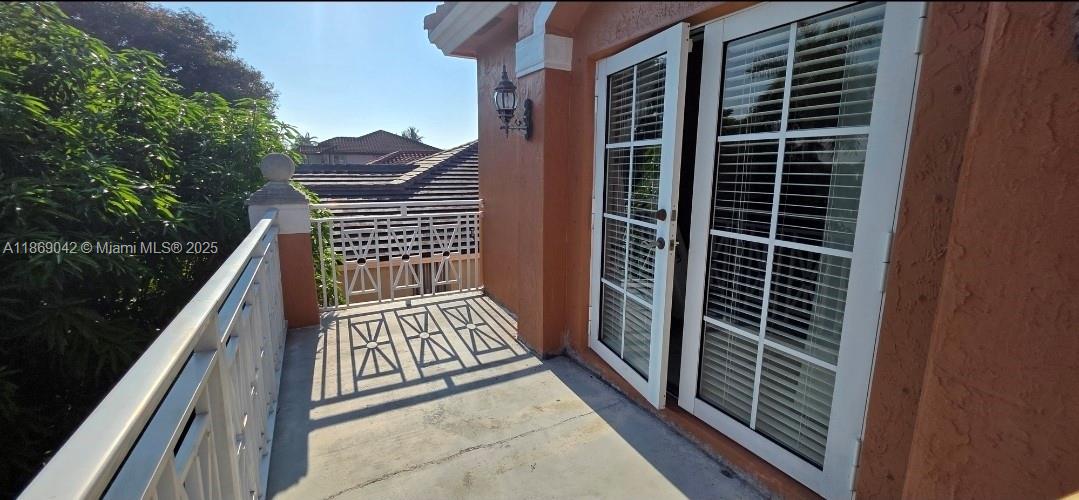 CRESTVIEW LAKES 1ST ADDN - Residential