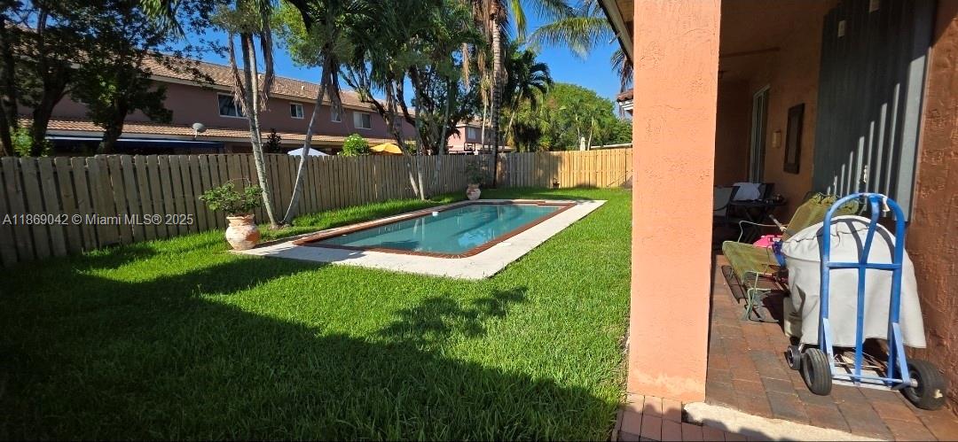 CRESTVIEW LAKES 1ST ADDN - Residential