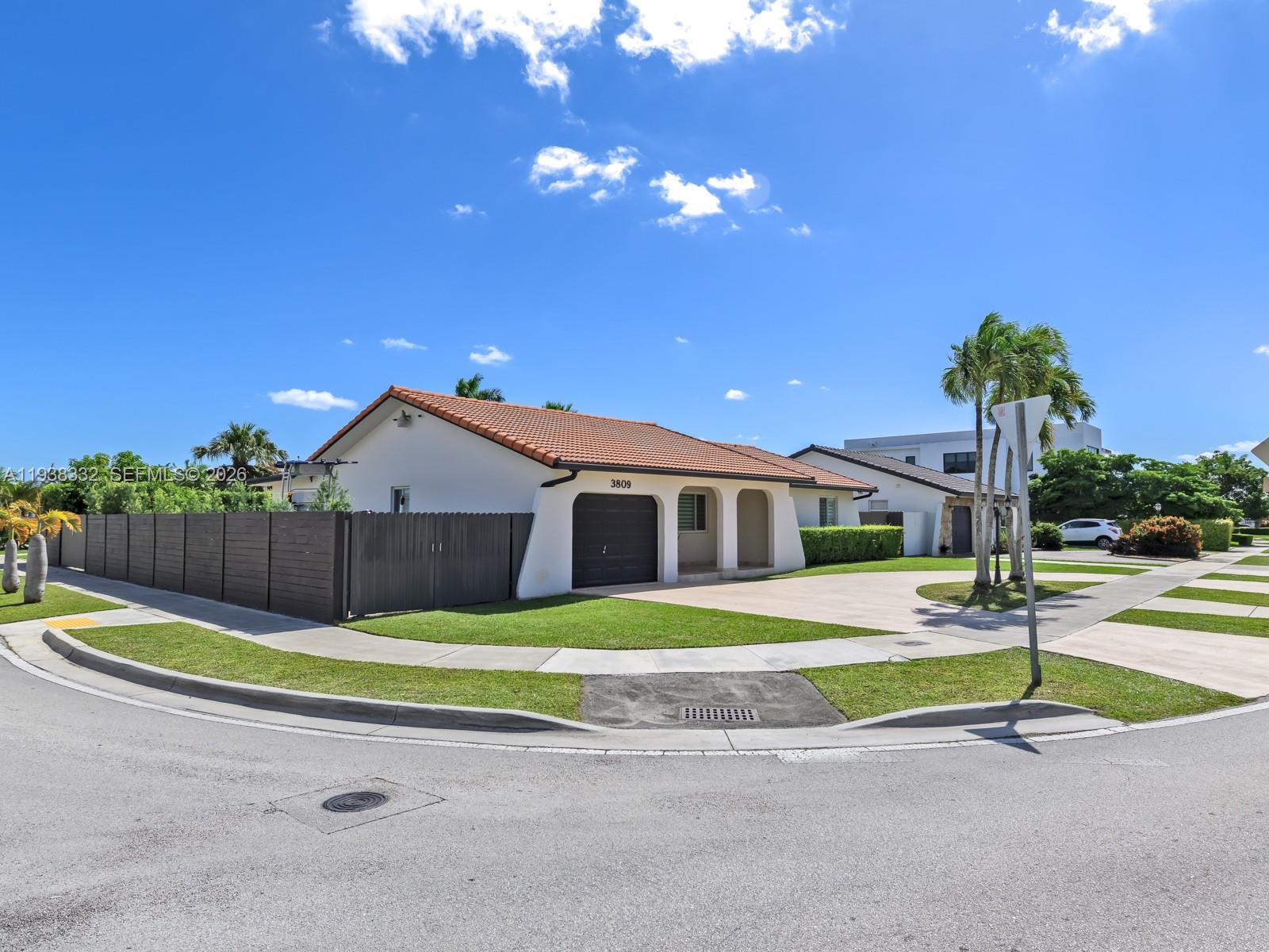 BIRD VILLAS SUB - Residential