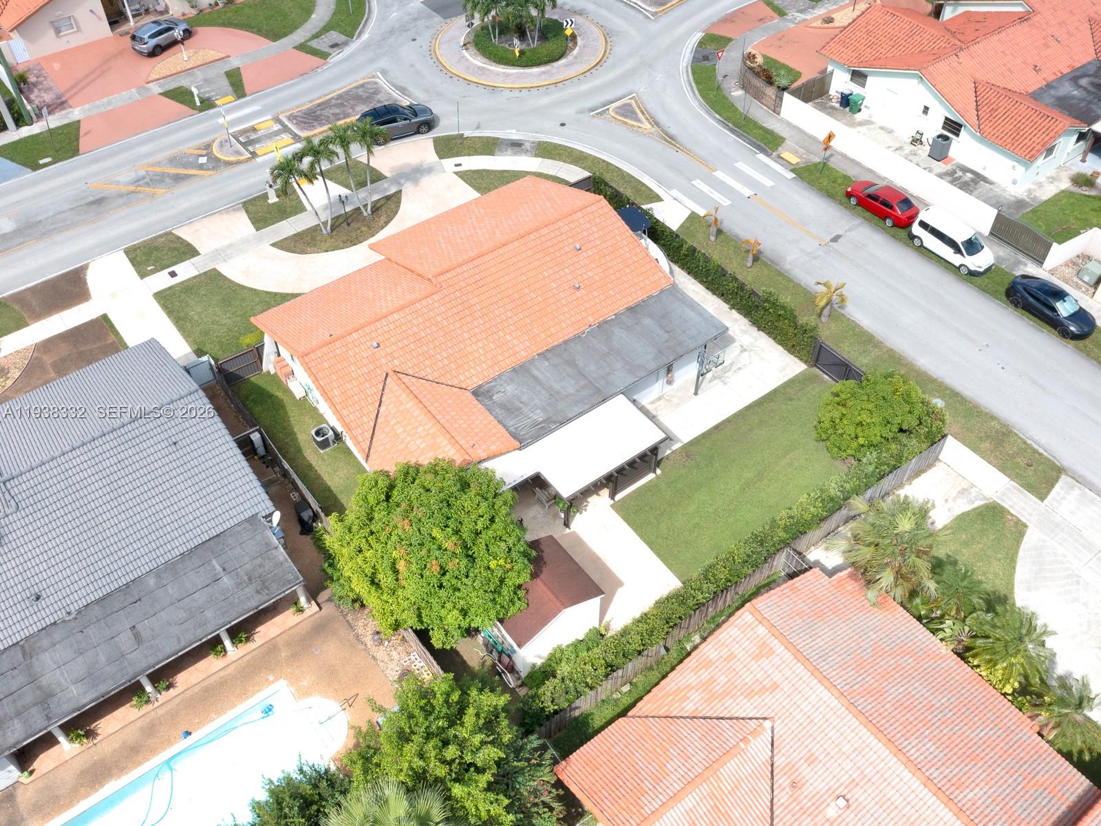 BIRD VILLAS SUB - Residential