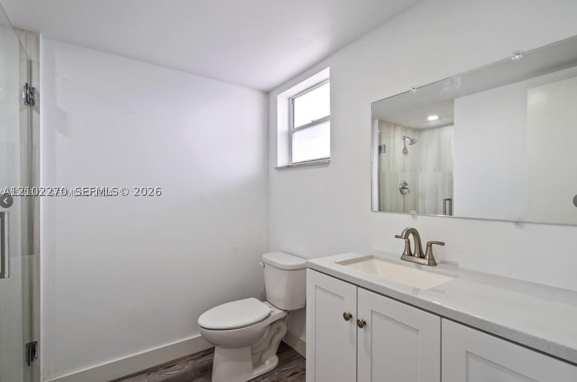 445 NE 195 th st 330