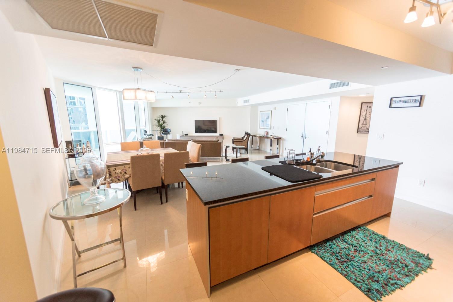 OCEAN FOUR CONDO - Residential Lease