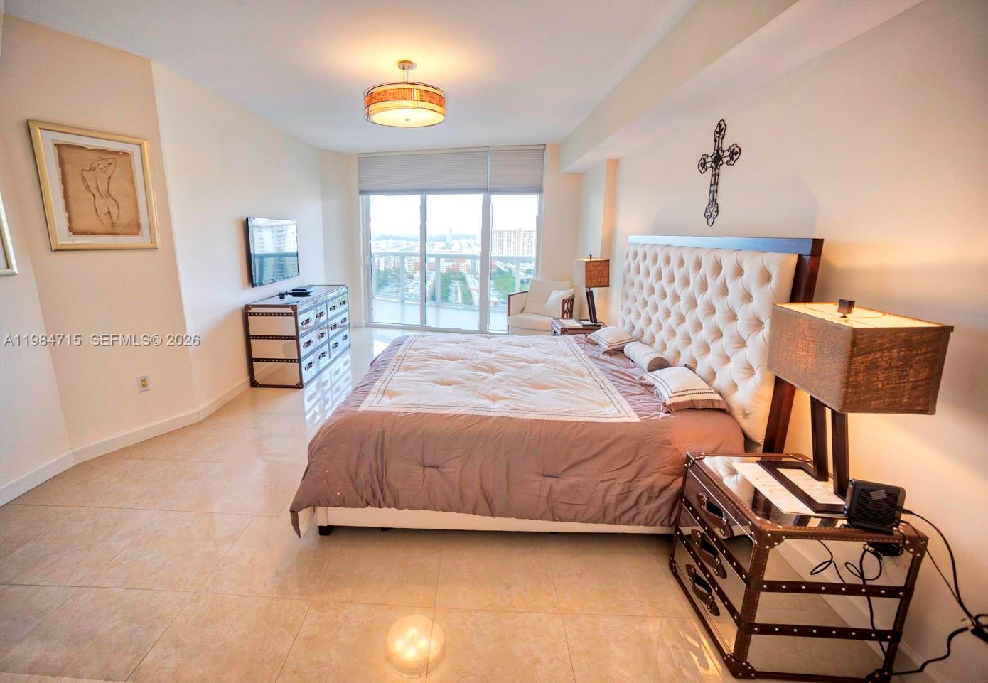 OCEAN FOUR CONDO - Residential Lease