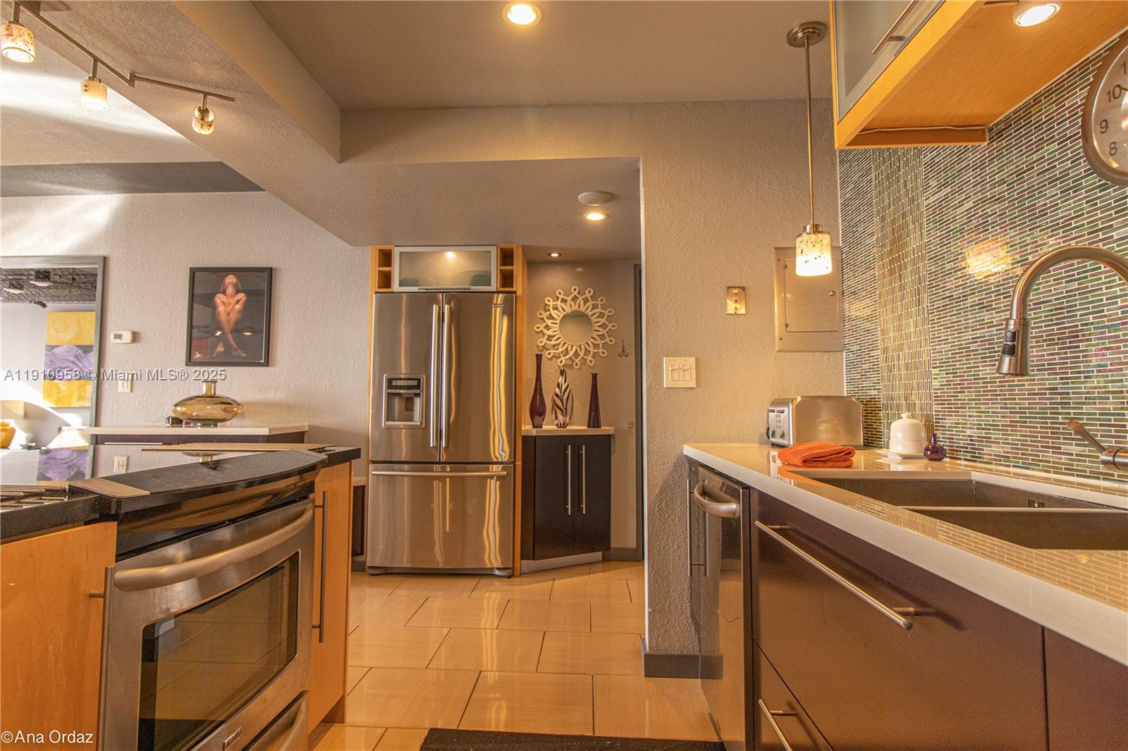 OLYMPUS CONDO - Residential Lease