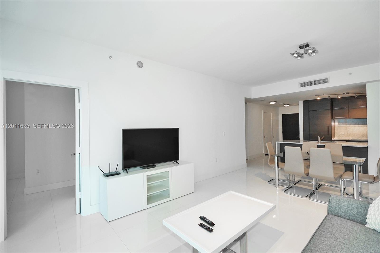 900 BISCAYNE BAY CONDO - Residential