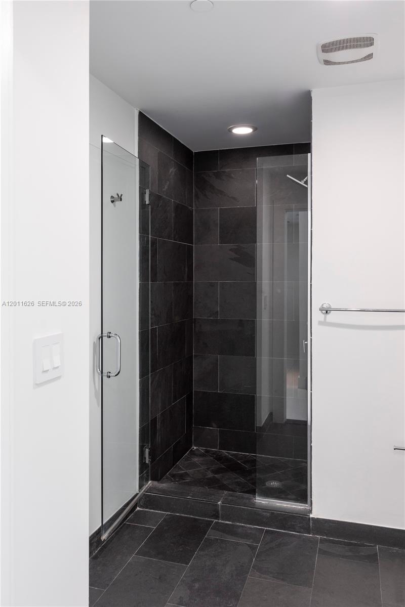 900 BISCAYNE BAY CONDO - Residential