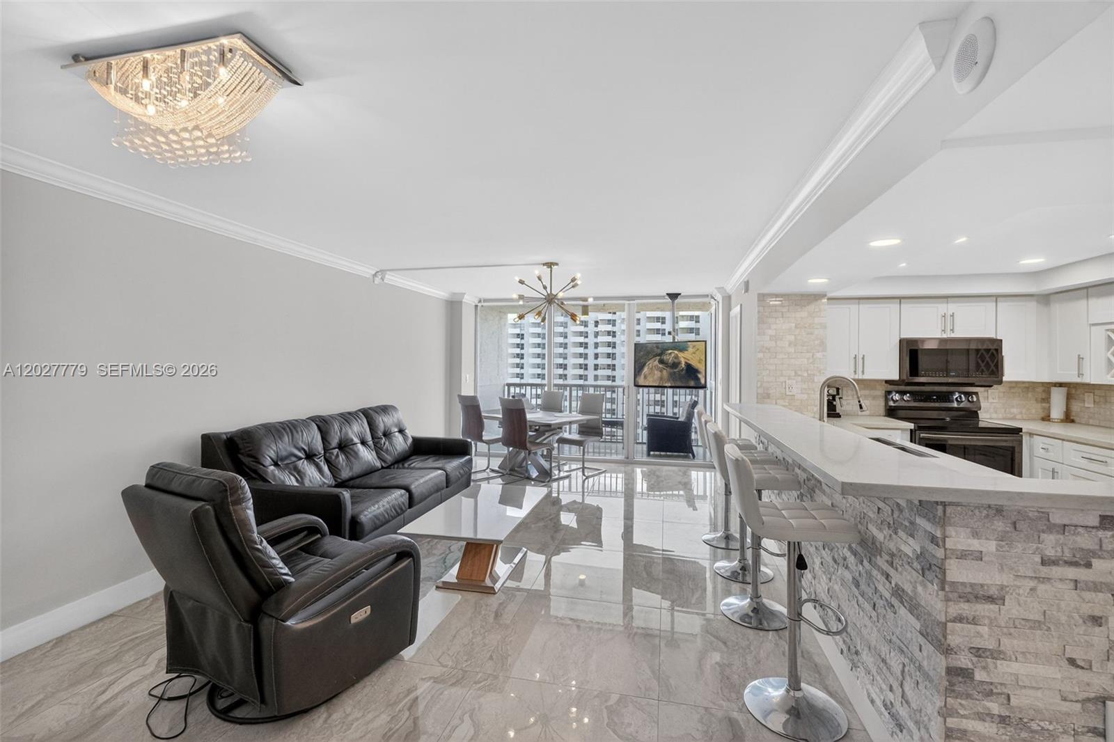 2655 Collins Ave 1407