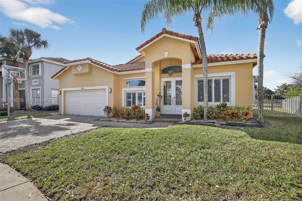 Photo of 4301 Diamond Row, Weston, FL 33331 (MLS # A11974259)