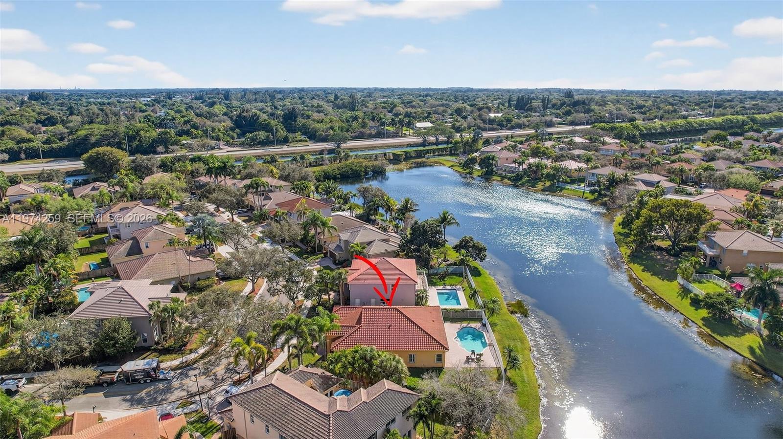 SAPPHIRE POINTE - DIAMOND - Residential