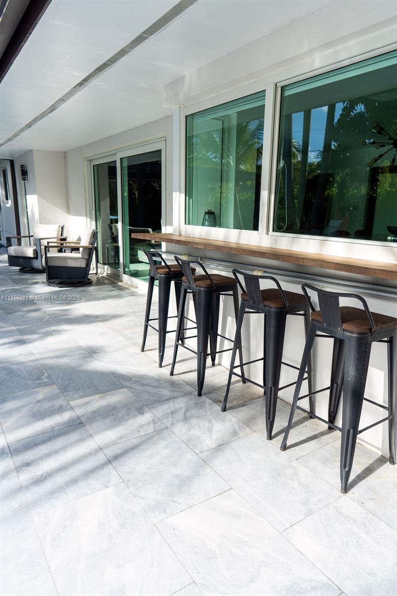 COUNTRY CLUB GROVE PT 2 - Residential Lease