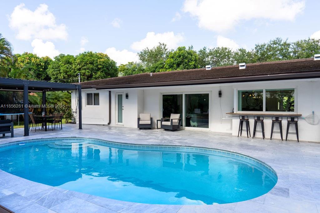 Palmetto Bay ranch-style home with pool, ample parking, and a spacious 3/2 layout plus a playroom—ideal for large families. Located near top schools and The Falls Shopping Area, close to fine dining. Available as a short-term rental (minimum stay: 2 weeks or 3 months seasonal) through Airbnb, or for annual lease with negotiable terms. Property comes completely Furnished and with new appliances and include no pool or yard maintenance fees. Contact us for more information.