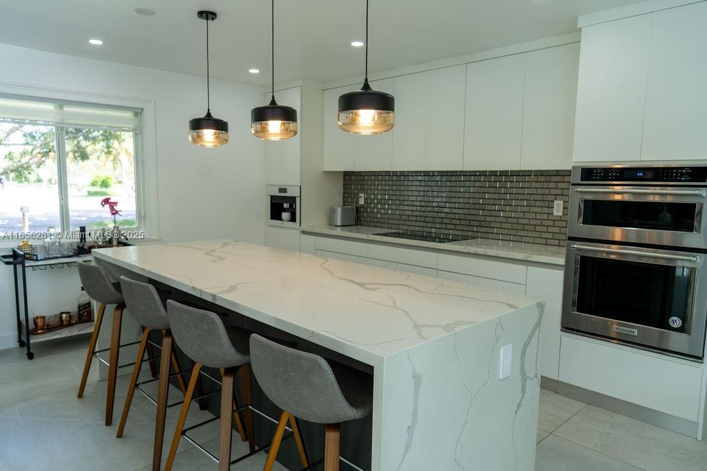 COUNTRY CLUB GROVE PT 2 - Residential Lease