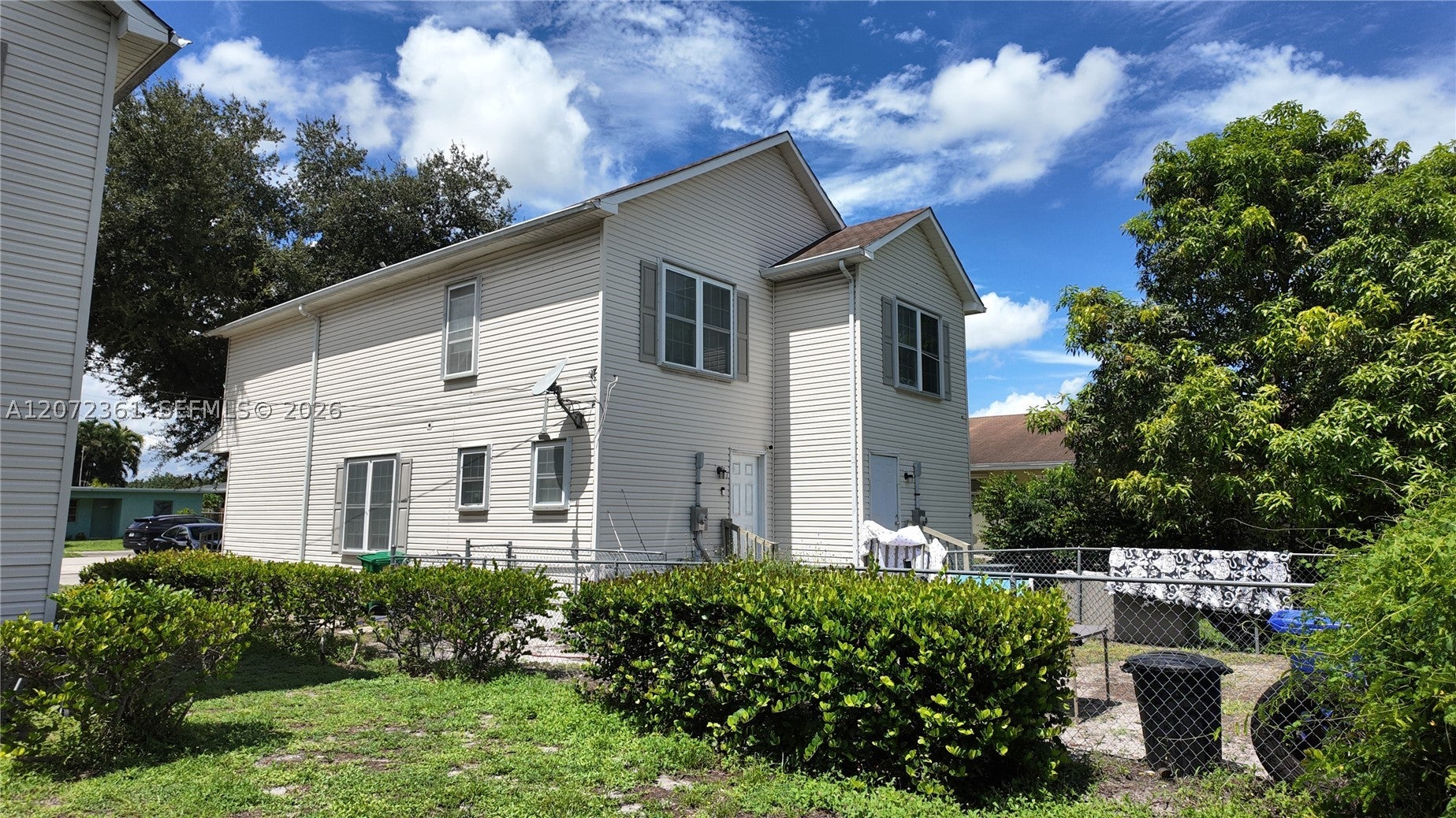1600 SW 44th Ave