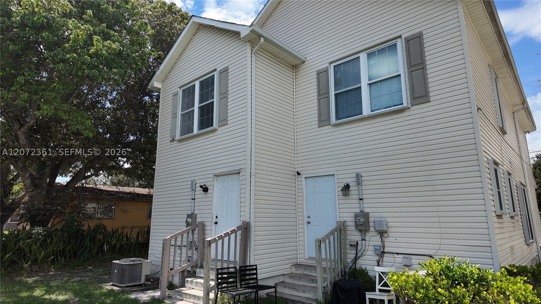 1600 SW 44th Ave