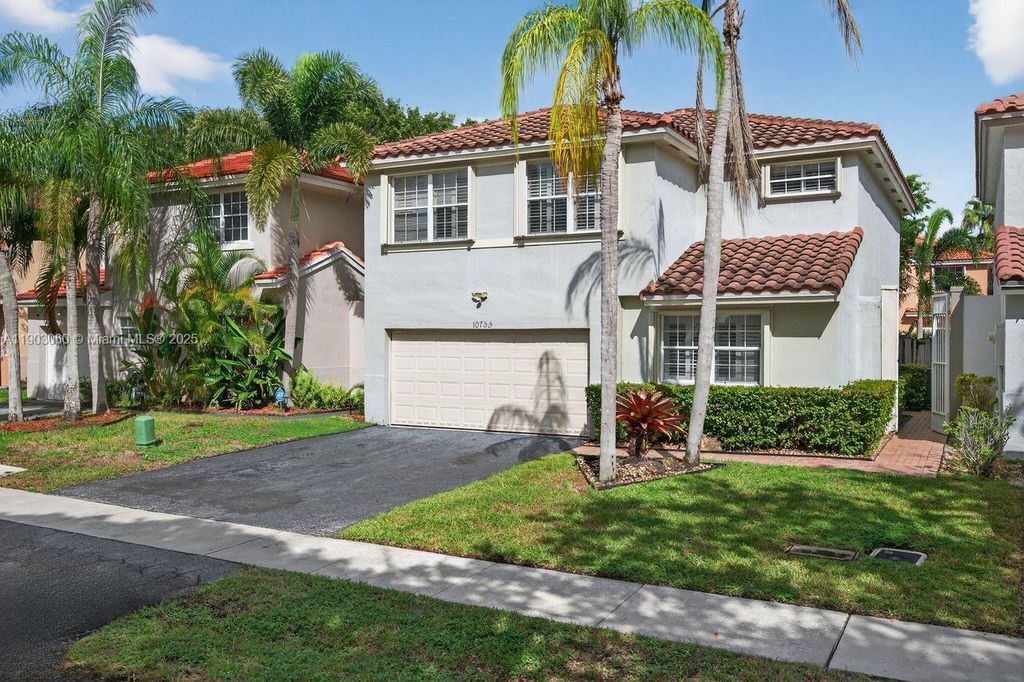 Photo of 10753 Lenox Rd, Cooper City, FL 33026 (MLS # A11903060)