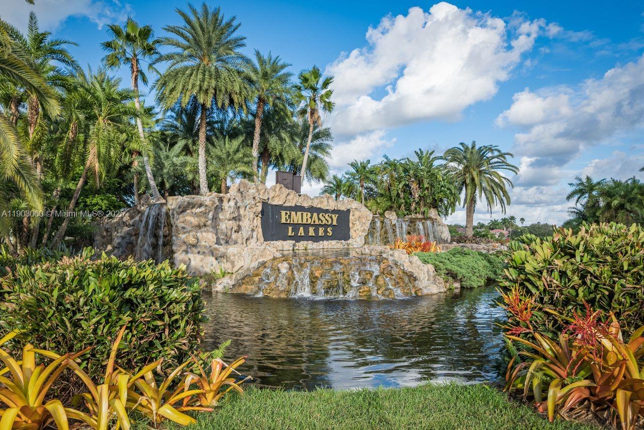 EMBASSY LAKES PHASE III - Residential