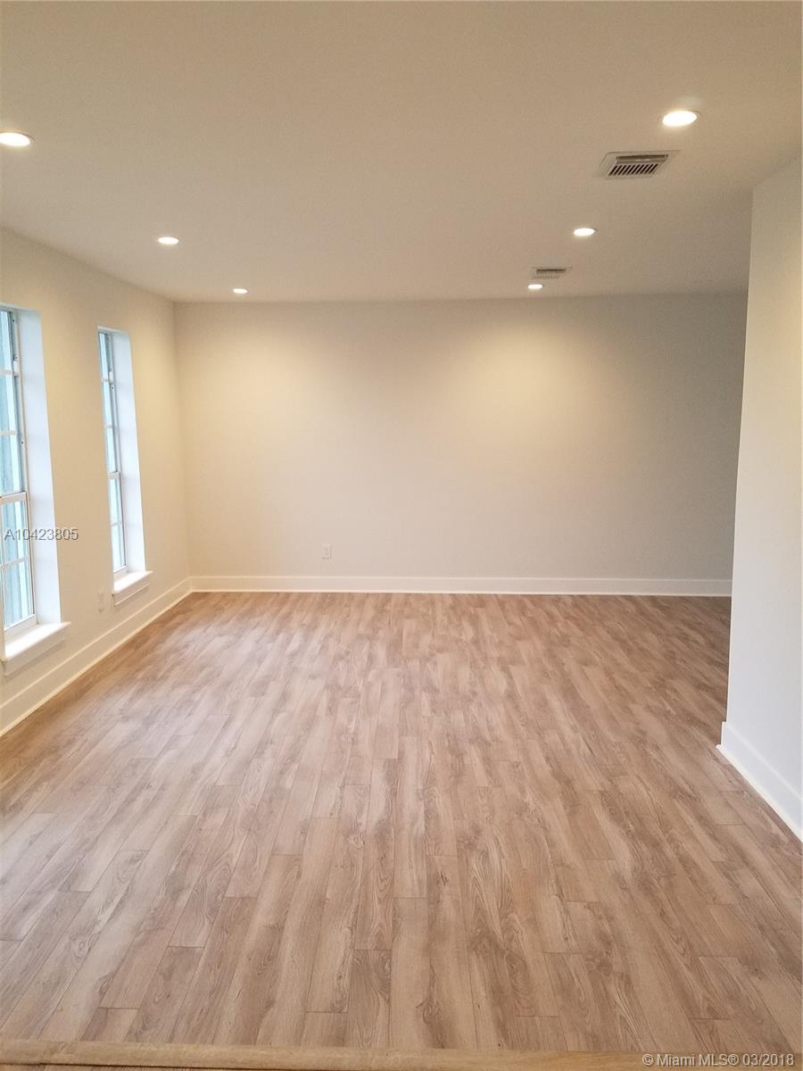 SOUTHLAND PINES - Residential