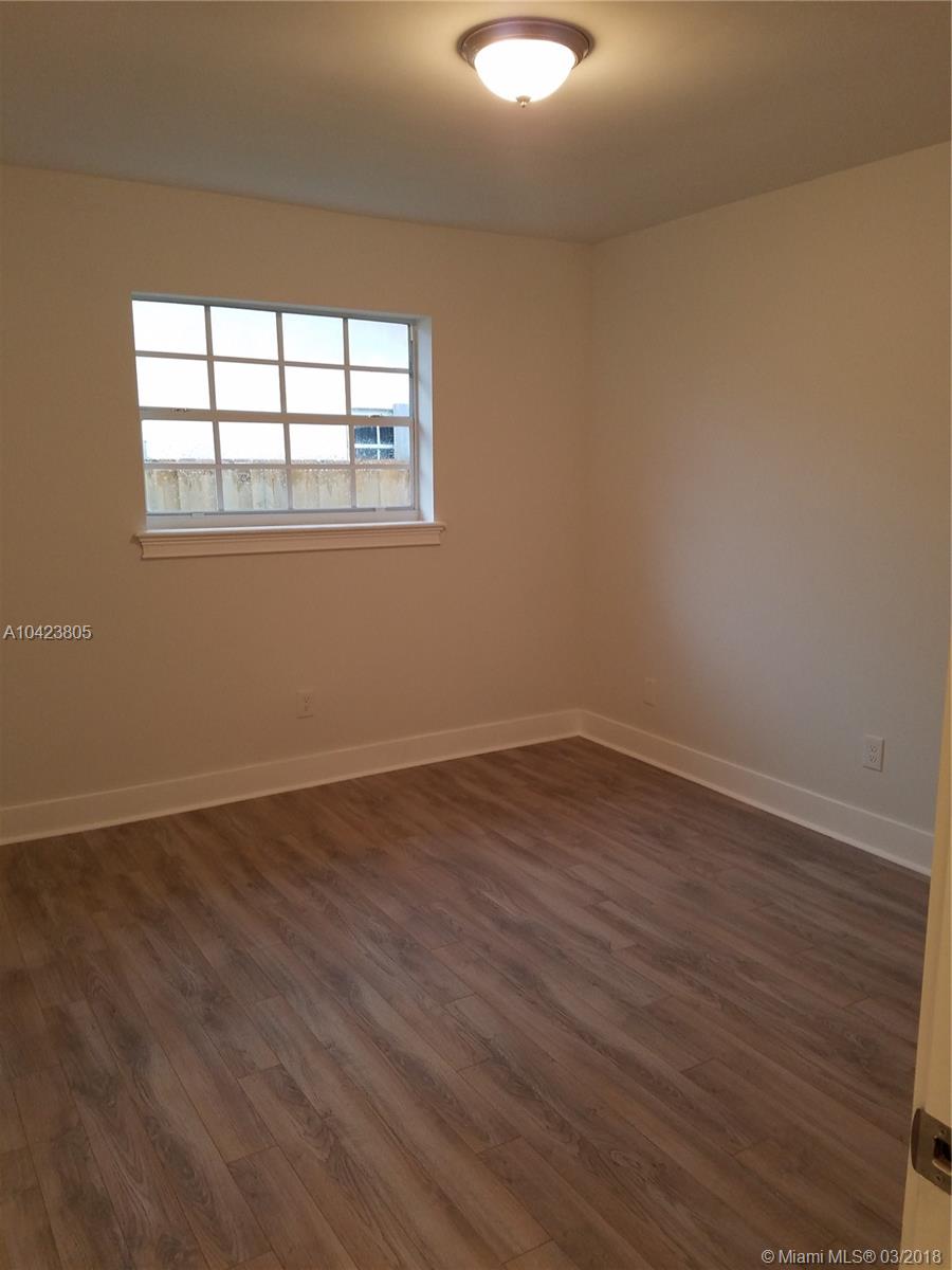 SOUTHLAND PINES - Residential