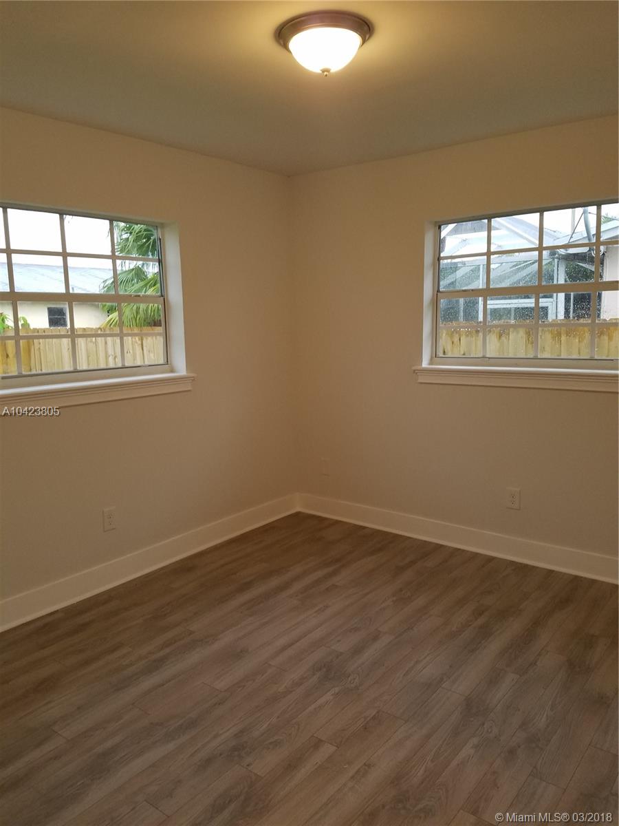 SOUTHLAND PINES - Residential