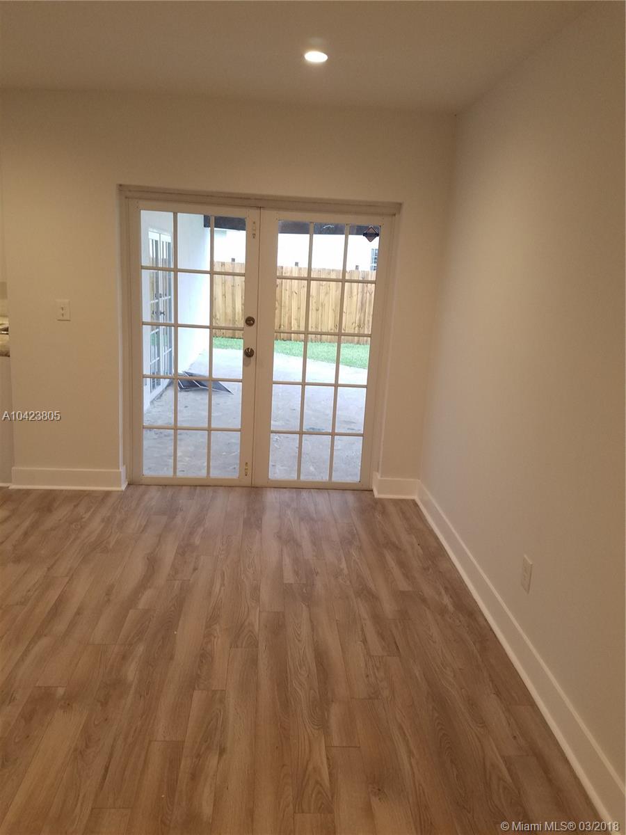 SOUTHLAND PINES - Residential