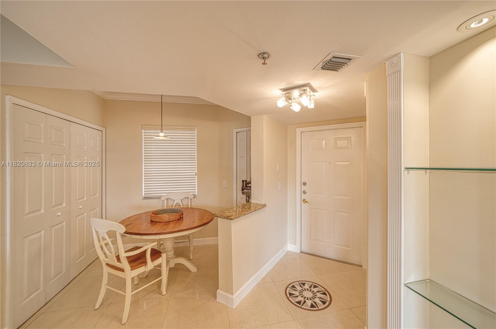 3255 NE 184th St 12404