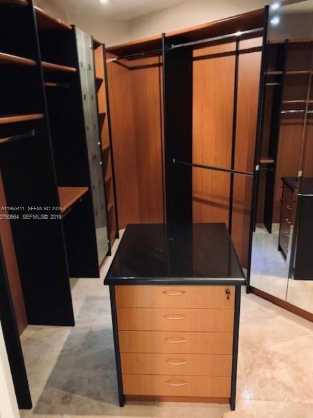 ATLANTIC I AT THE POINT C - Residential