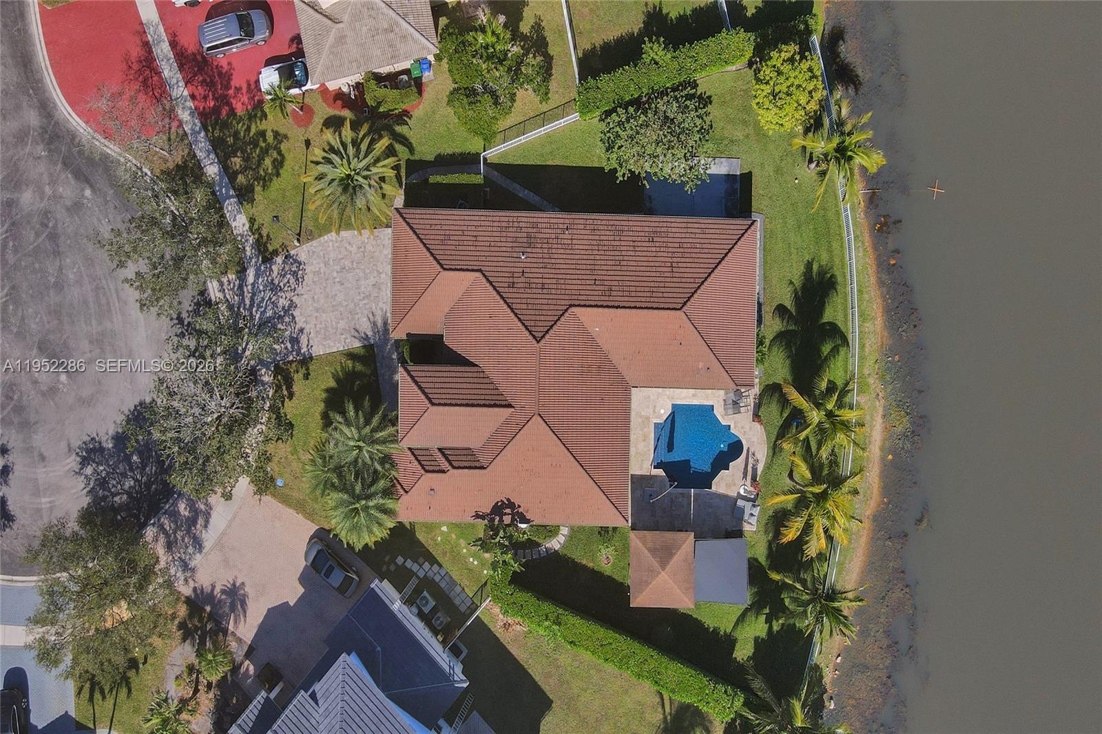 View photos, virtual tours, details... 3311 SW 194th Ter