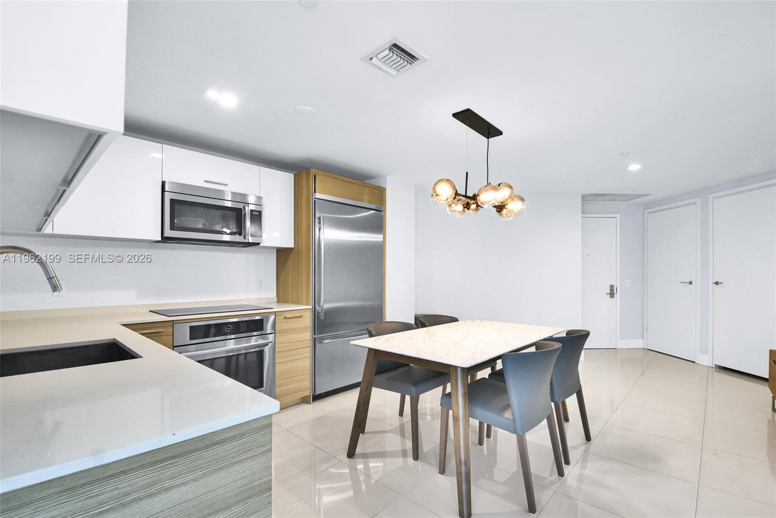 BRICKELLHOUSE CONDO - Residential Lease