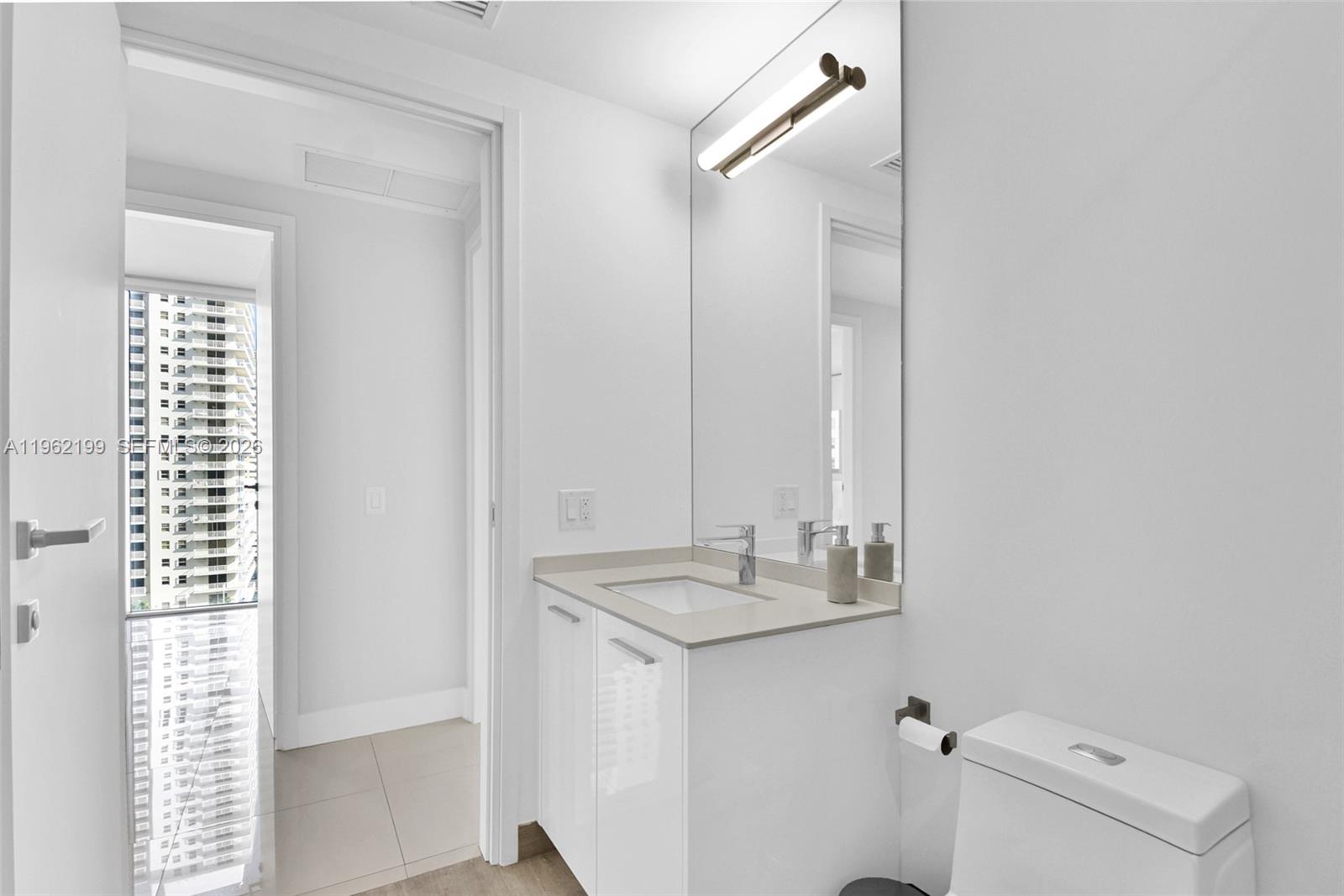 BRICKELLHOUSE CONDO - Residential Lease