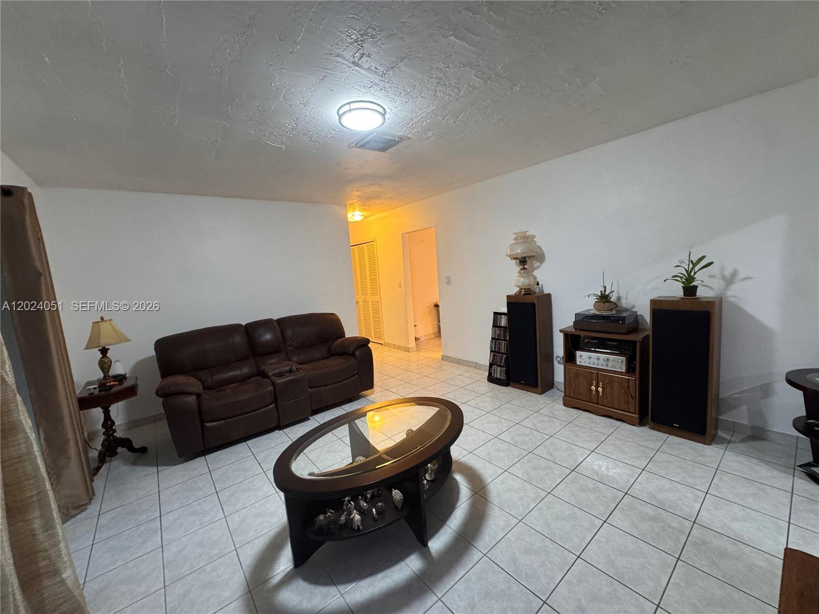 SAGA BAY SEC 1 - Residential