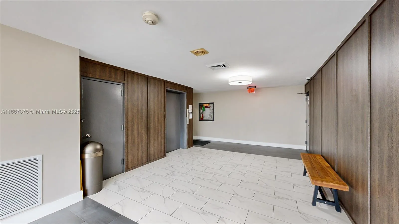 Aventura, Florida 33160, United States, 1 Bedroom Bedrooms, ,2 BathroomsBathrooms,Residential,Active,41080