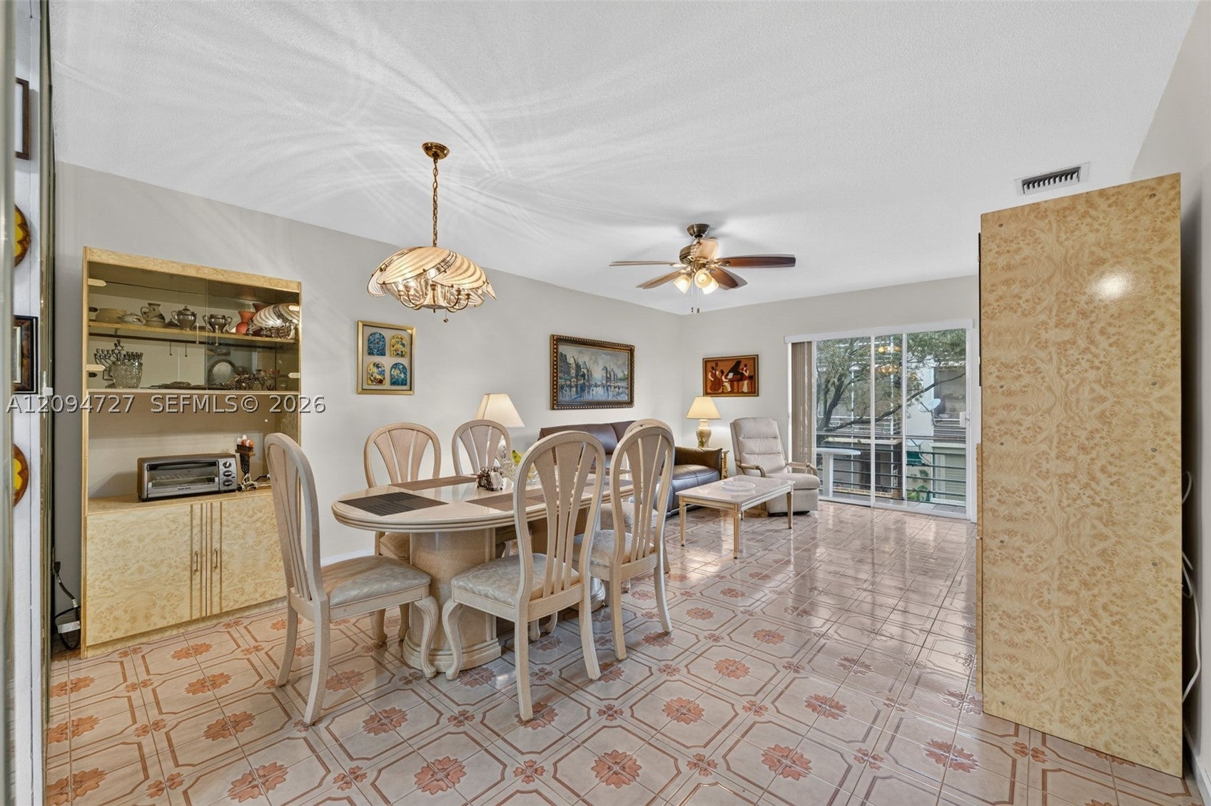 1395 NE 167th St 212