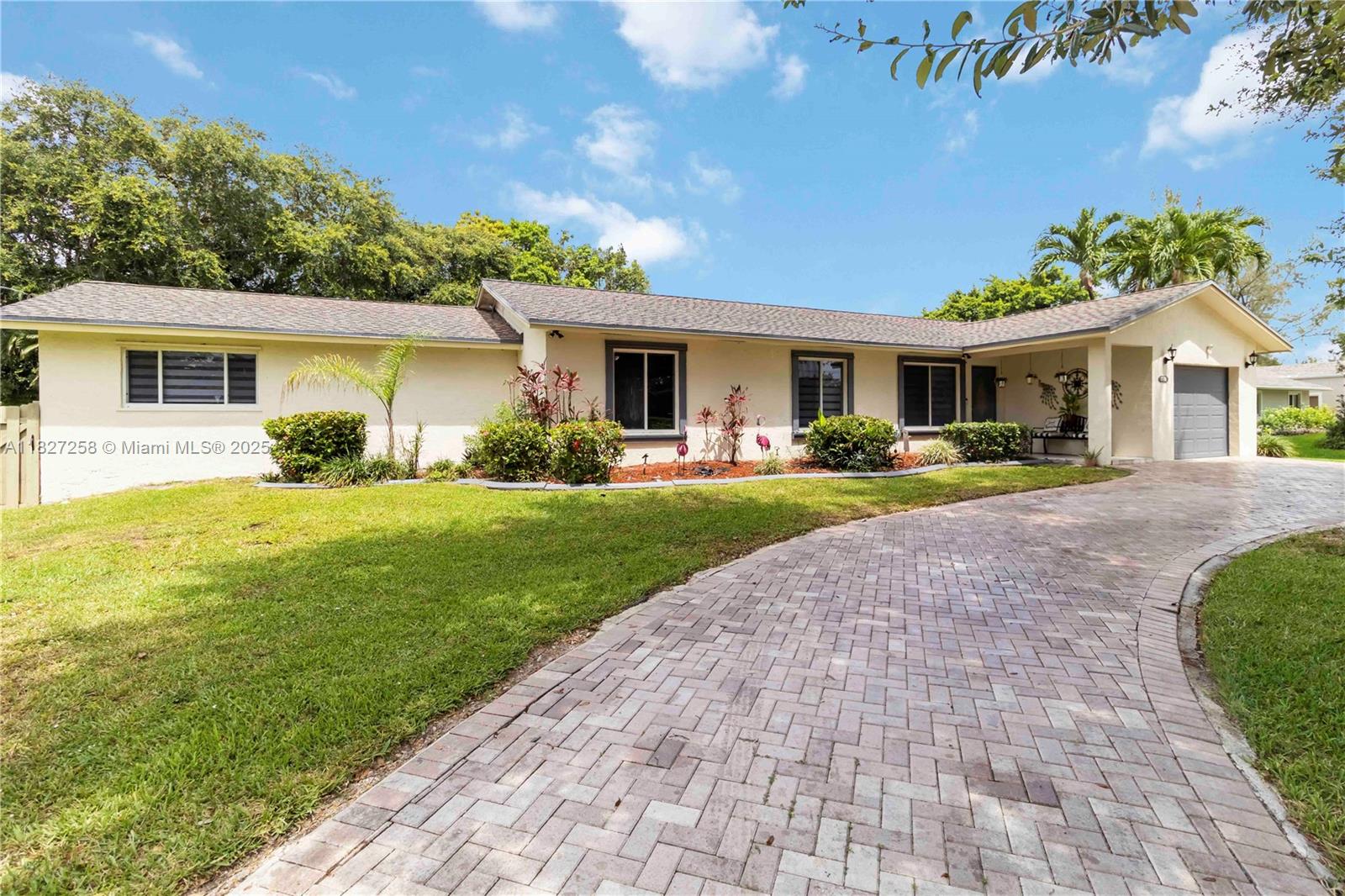 Welcome to this beautiful and spacious 4-bed,3-bath home with a pool and relaxing canal view.The backyard features two cozy gazebos and a large terrace, the perfect setting for hosting gatherings with family and friends. A bright interior and a comfortable family room.New flooring throughout, freshly painted and a renovated kitchen with granite countertops and new Stainless steel appliances.The impact sliding doors and shutters offer security while allowing natural light to fill every corner of the home. Ideally located in a highly sought-after, central neighborhood, you’ll be just minutes away from shopping, entertainment, and major only 10-minute to Sawgrass Mills Mall. If you’re looking for a peaceful retreat or a comfortable lifestyle this home truly has it all.