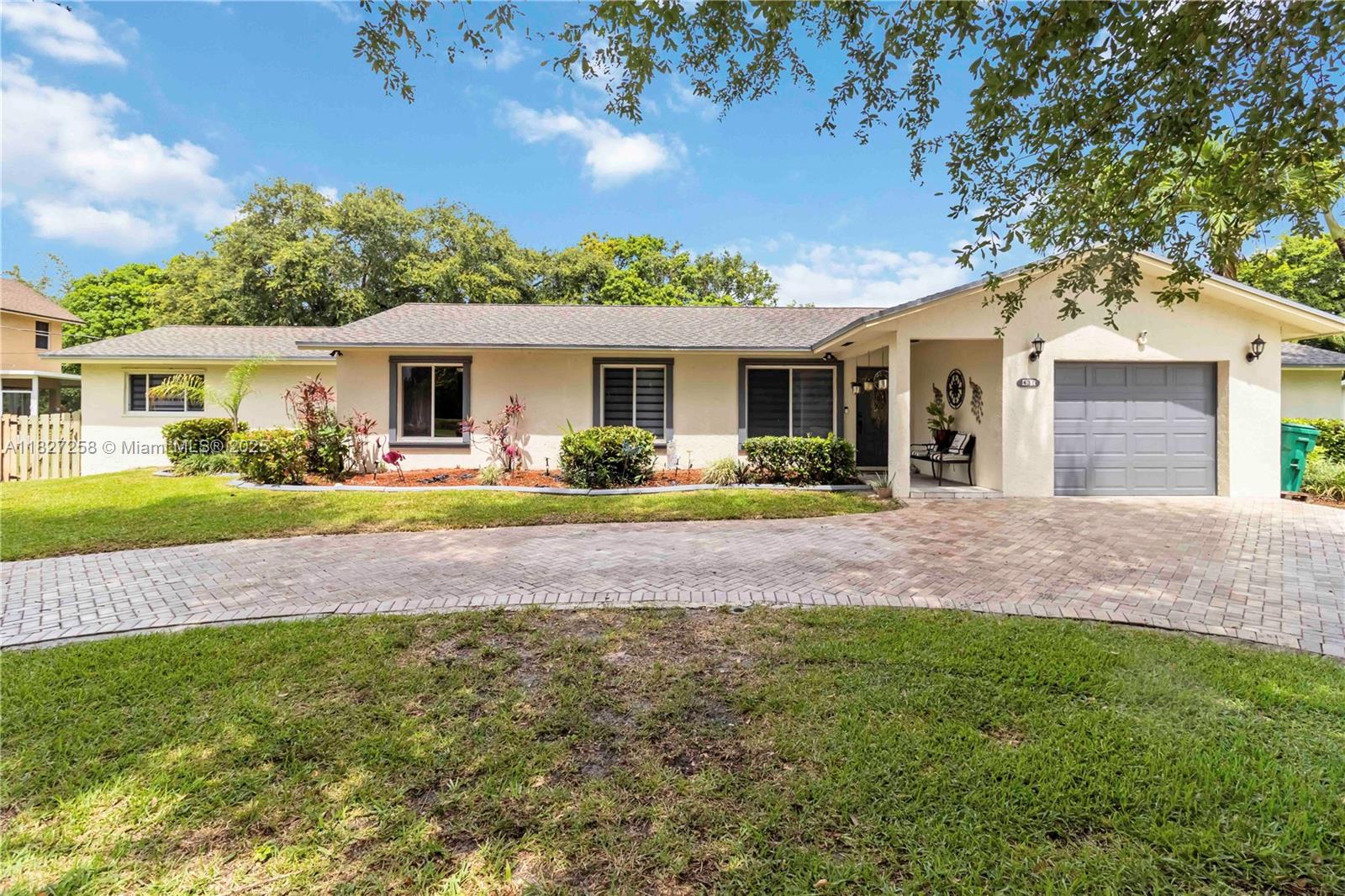 Plantation Acress - Residential